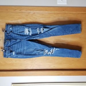 American Eagle super stretch distressed